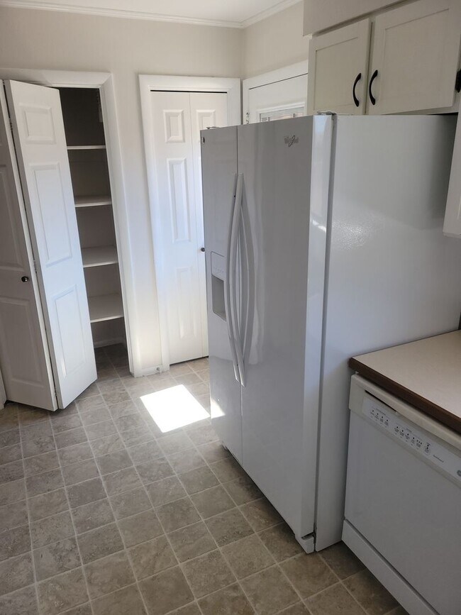 Foto del edificio - Delightful 2 bedroom, 1.5 bathroom