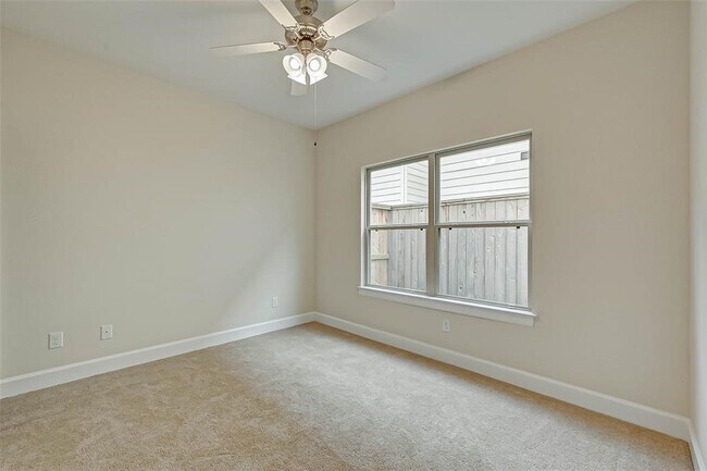 Foto del edificio - 11609 Main Cypress Dr