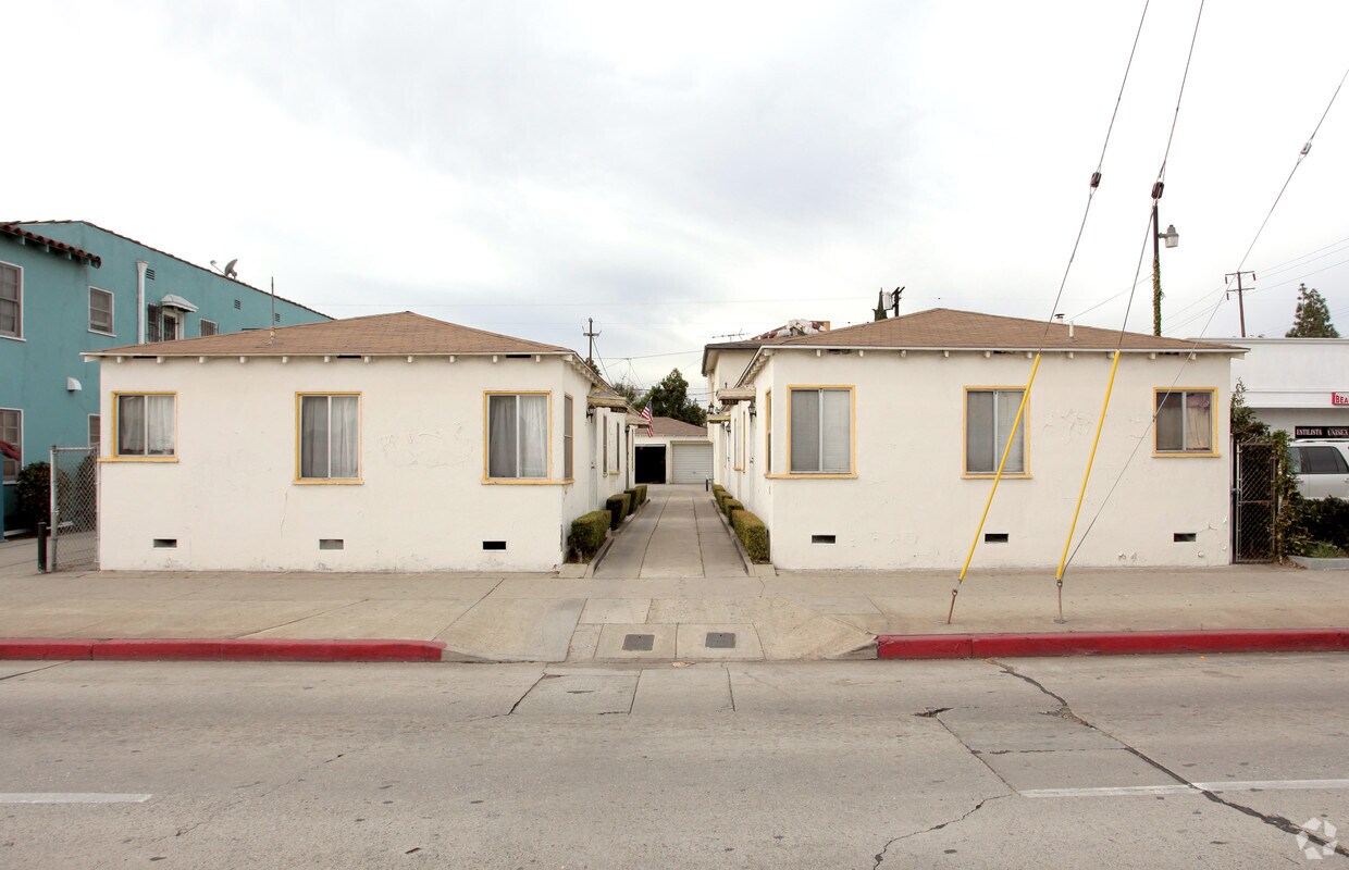 Foto del edificio - 6215-6217 State St