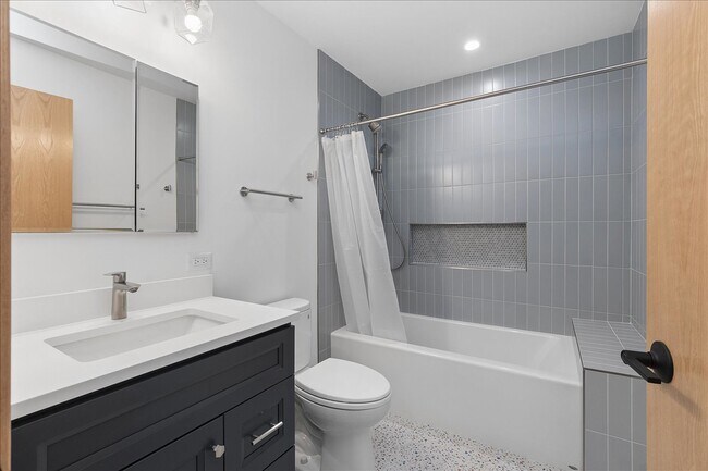 Foto del edificio - 12405 S 75th Ave