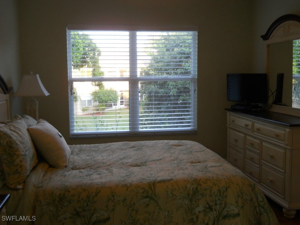 Building Photo - 332 Bradstrom Cir