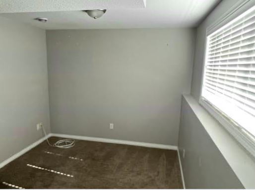 Photo du bâtiment - 3 Bedroom 2 Bath Detached House