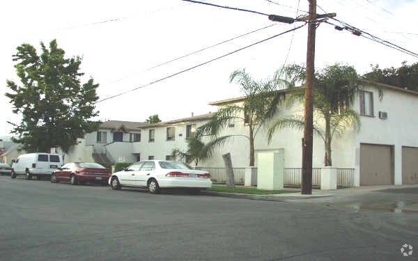 Foto del edificio - 1117-1121 2nd St