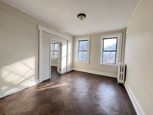 329 Park Ave 6 - 332 Park Ave