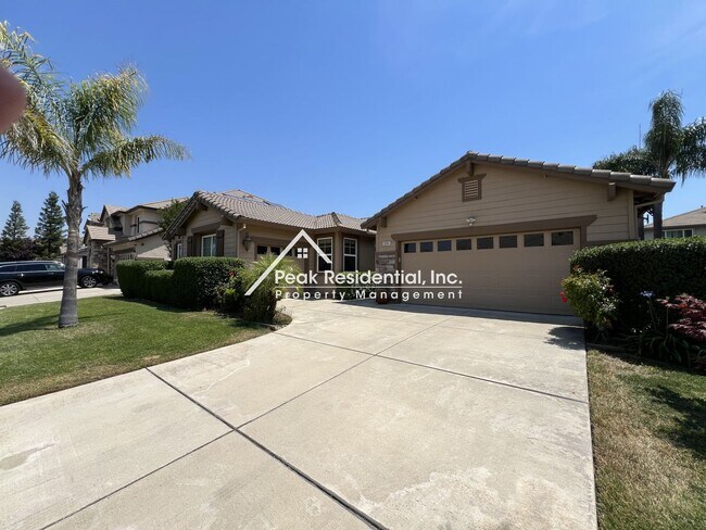 Foto del edificio - Beautiful 3bd/2.5ba Elk Grove Home