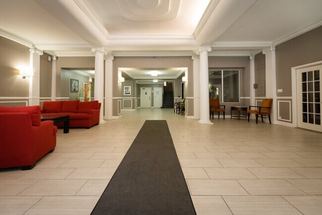 Foto del edificio - 6743 N Ashland Ave
