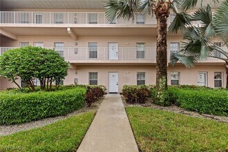 Building Photo - 3250 Cypress Glen Way