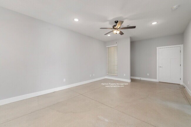 Foto del edificio - 2114 S Thatcher Ct