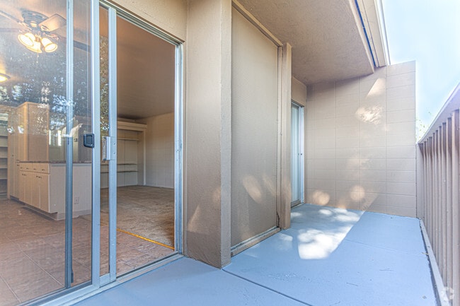 Interior Photo - Arbol Verde Apartments