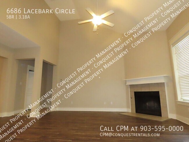 Foto del edificio - 6686 Lacebark Circle