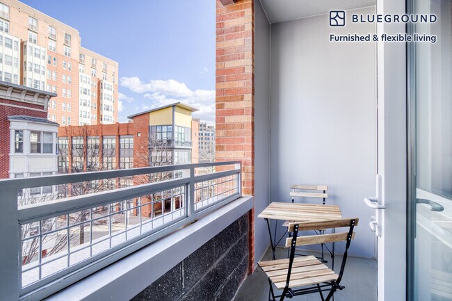 Foto del edificio - 1122 N Hudson St