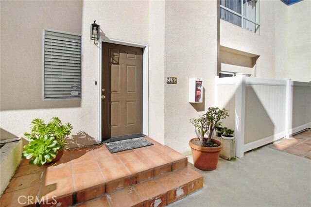Foto del edificio - 228 Monterey Rd