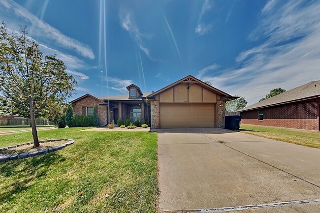 Photo - 12505 Edison Dr House