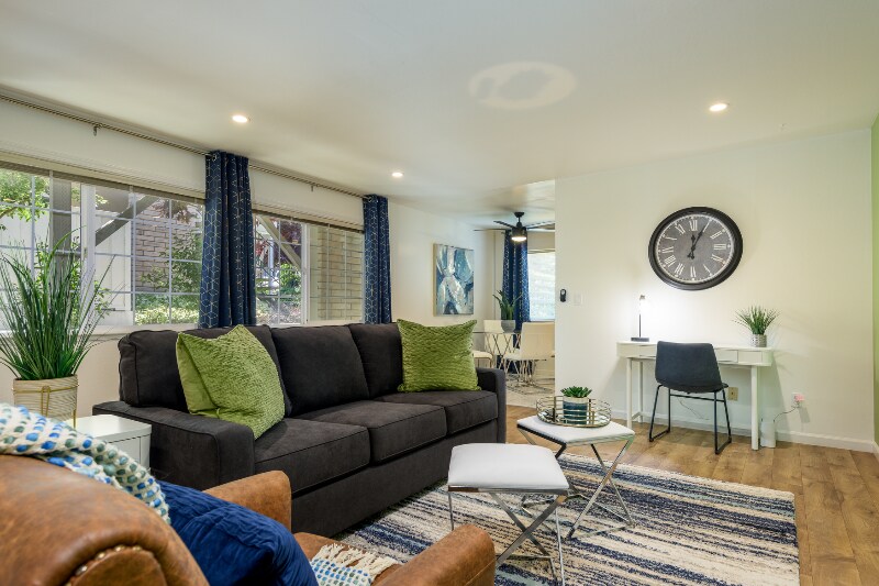 Foto principal - 3561 Farm Hill Blvd