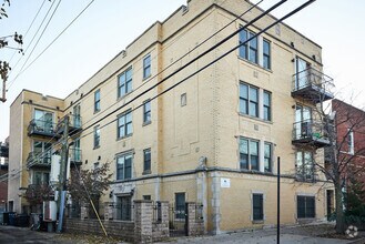 Building Photo - 1531 W Hollywood Ave