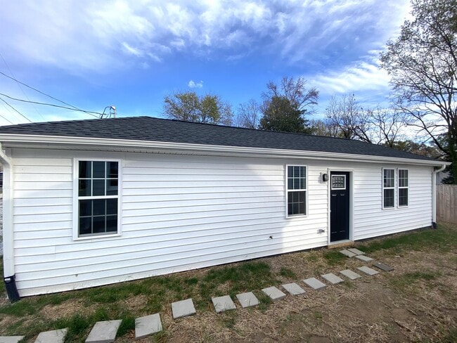 Photo - 2301 Fayetteville St Townhome