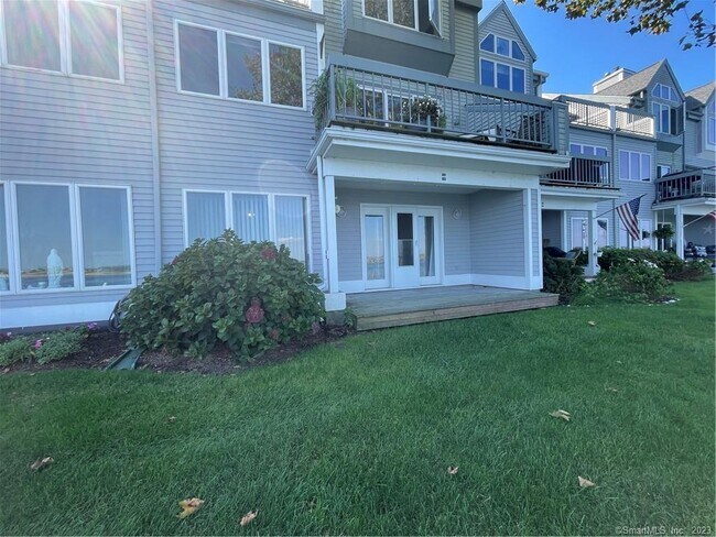 Building Photo - 131 Breakers Ln