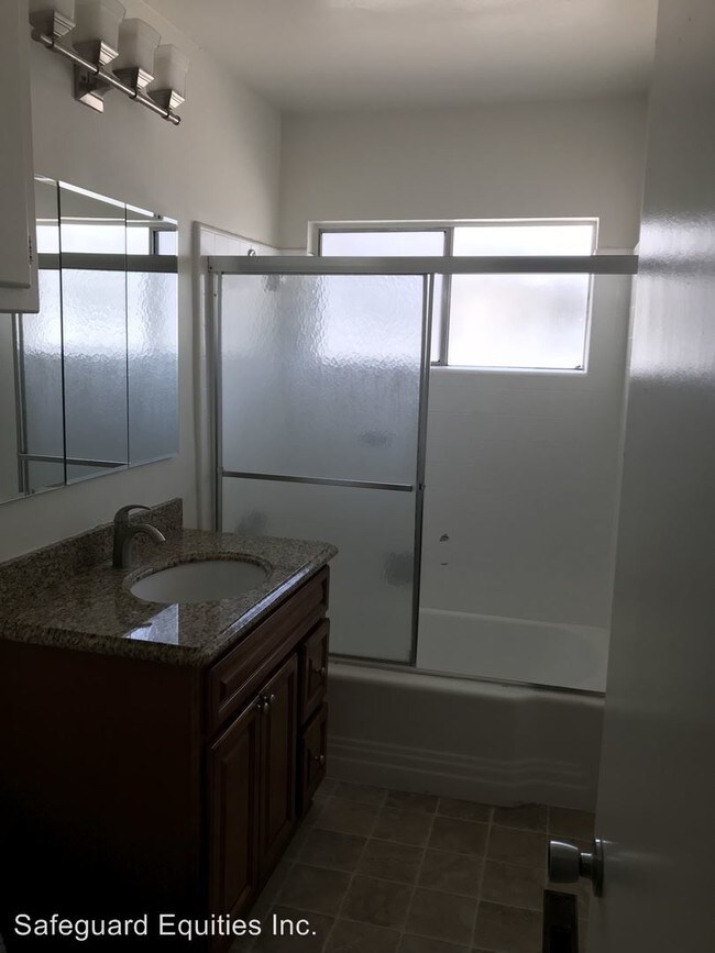 Foto del edificio - 8634 5th St