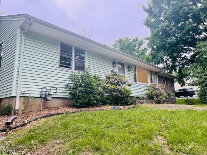 Primary Photo - 376 County Rd 523