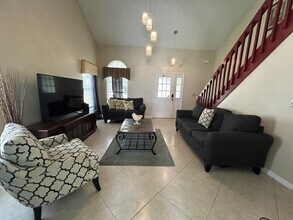 Building Photo - 1310 Abberton Dr