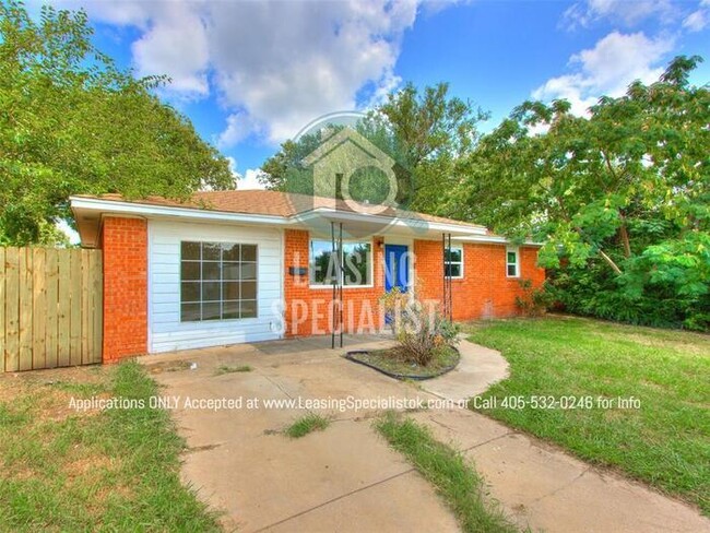 Building Photo - 4 Bedroom House In the Heart of Norman!