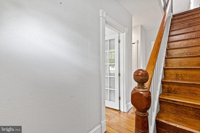 Building Photo - 409 E Bellefonte Ave