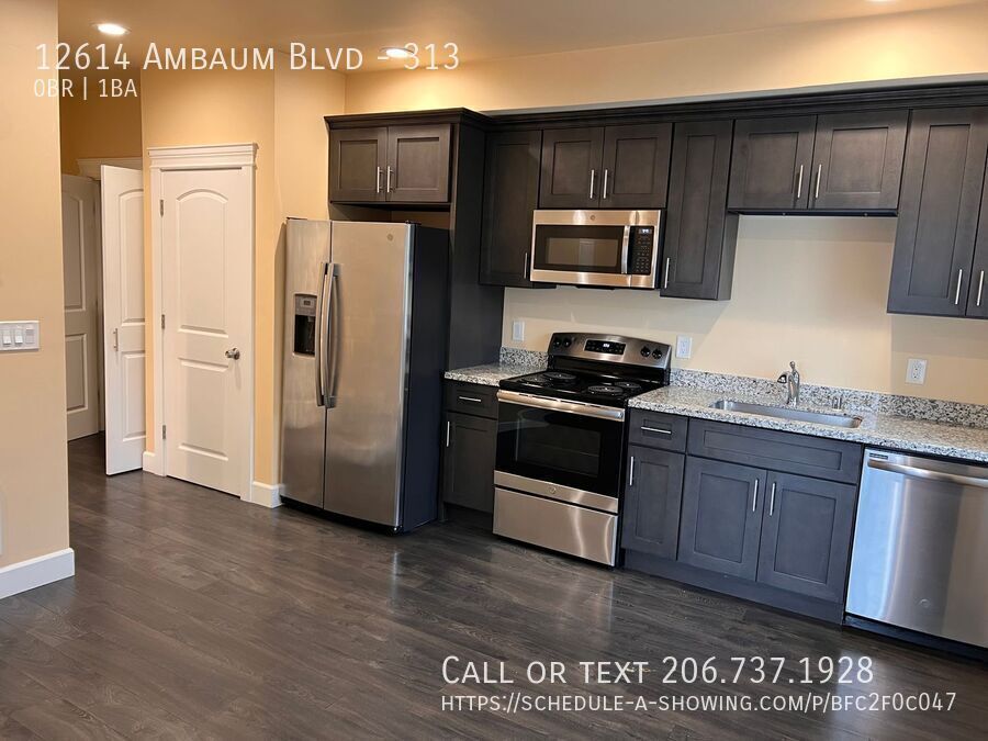 Photo - 12614 Ambaum Blvd-313