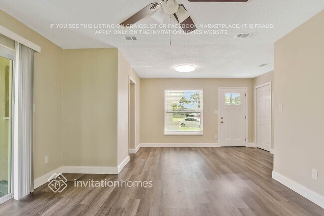 Foto del edificio - 4262 Schank Ct