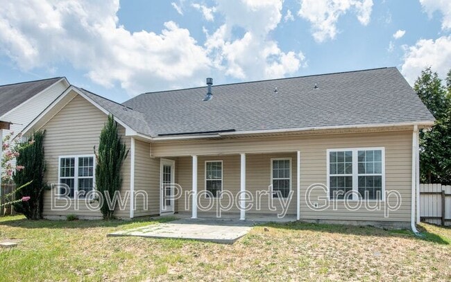 Building Photo - 2033 Gray Goose Loop