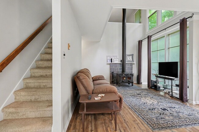 Foto del edificio - Beautiful 3 Bedroom Home in North Chesterfield ***Available Early July 2026***