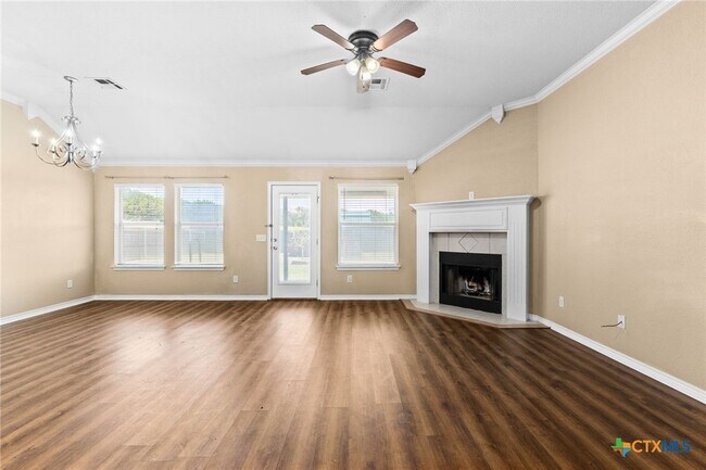 Building Photo - 300 Co Rd 3351