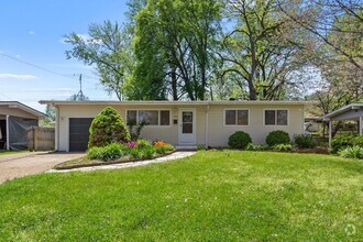 Building Photo - 1560 Estes Dr