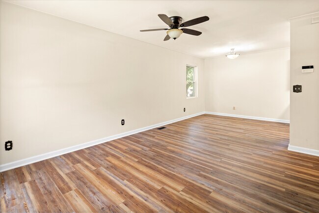 Foto del edificio - 12 West St