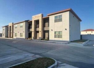 Building Photo - 7608 Rocio Dr