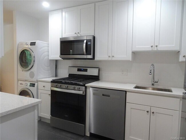 Foto del edificio - 300 Livingston Ave