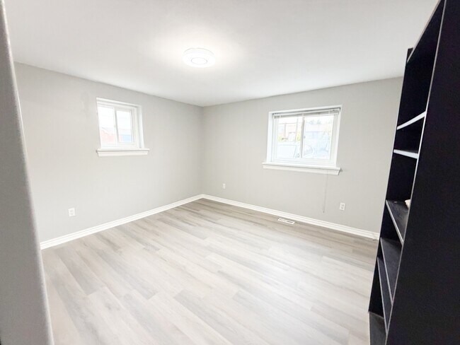 Photo du bâtiment - 72 Morrison Ave