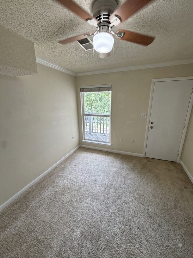 Foto del edificio - 1351 Crab Orchard Dr