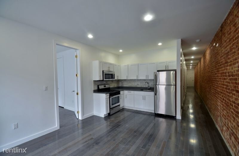 Foto principal - 970 St Nicholas Ave