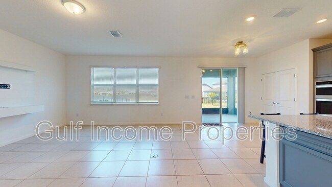 Building Photo - 9505 Lamine Wy