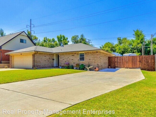 Foto del edificio - 3 br, 2 bath House - 516 Ridgecrest Rd