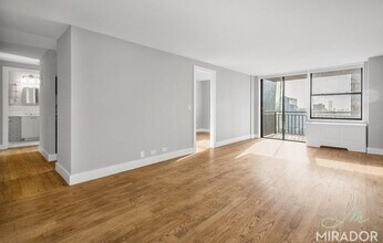 Building Photo - 330 E 39th St