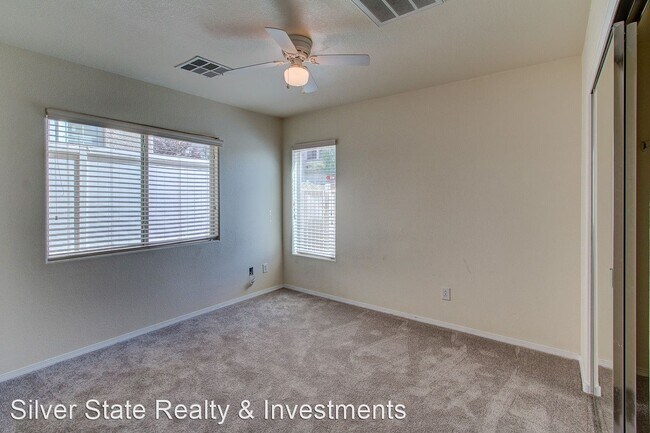 Foto del edificio - 3 br, 3.5 bath House - 6952 CANARY IVY WAY
