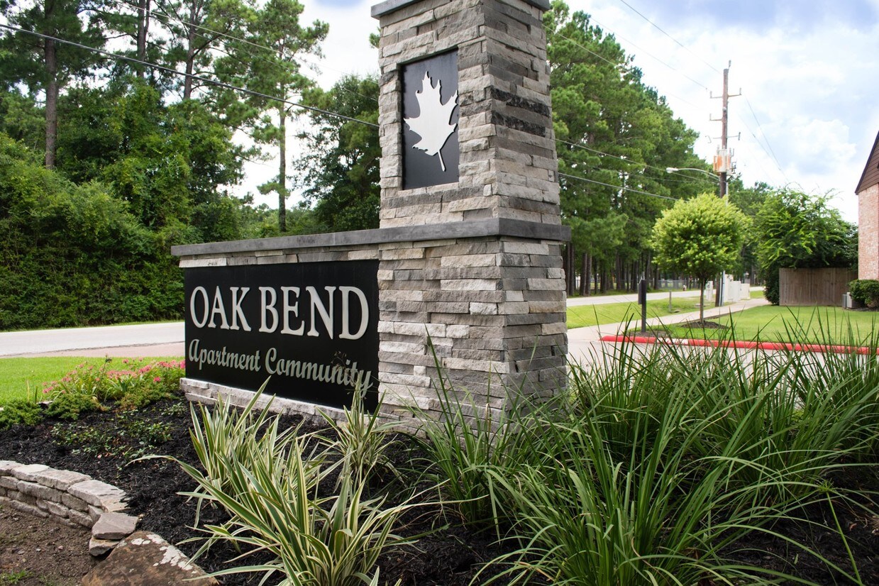 Oak Bend Place Apartments in Tomball, TX