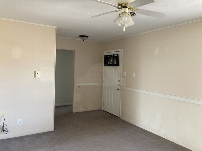 Foto del edificio - 303 Ridge St