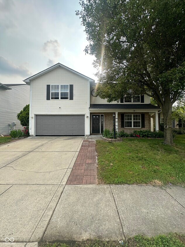Foto principal - 7122 Tassel Meadow Dr