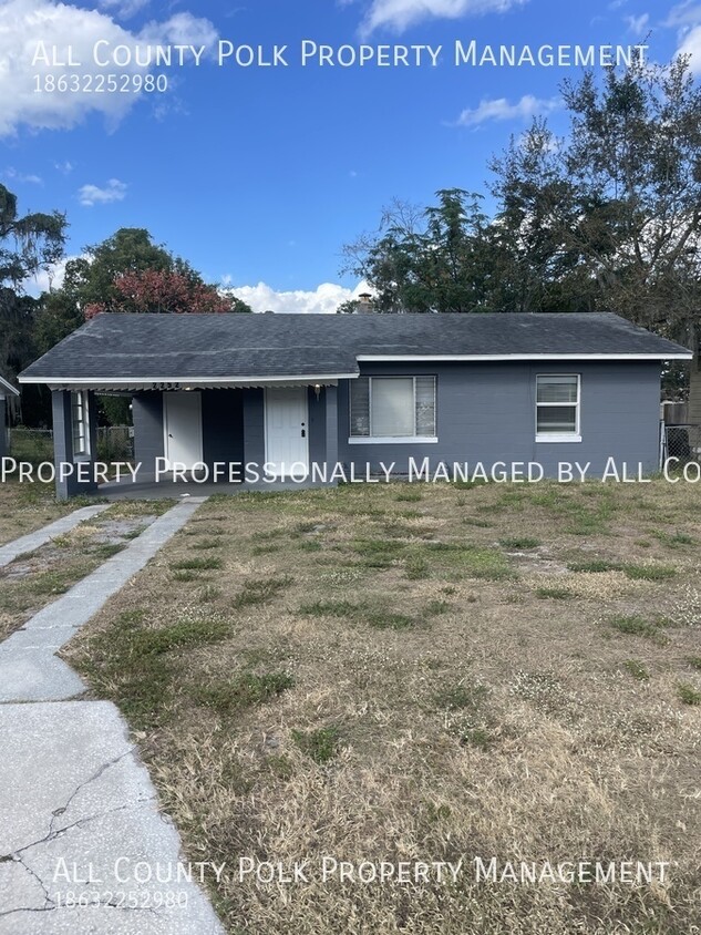 Primary Photo - Lovely 2 Bedroom, 1 Bath Home in Lakeland