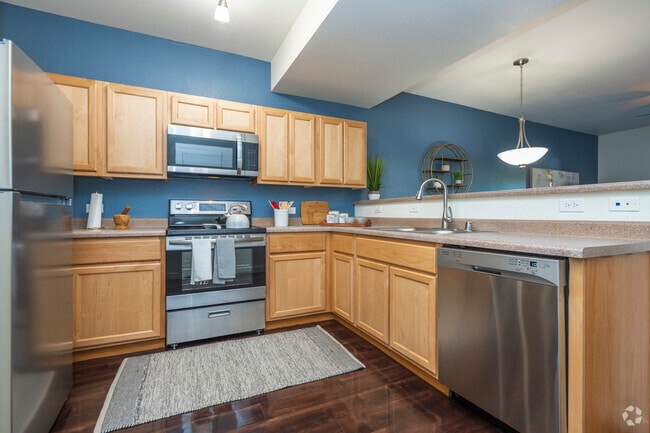 2BR, 2BA - 950SF - Kitchen - San Isidro - Washer/Dryer Included