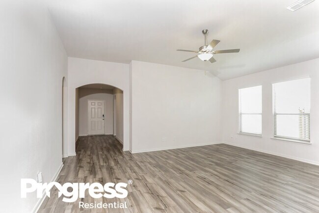 Building Photo - 2038 Delta Downs Dr