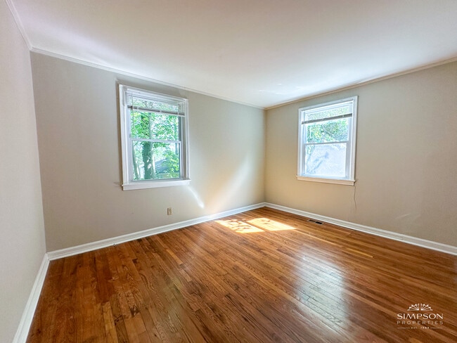 Building Photo - 1415 Richmond Pl