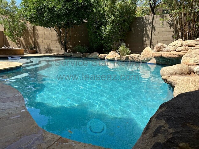 Building Photo - 3626 E Half Hitch Pl